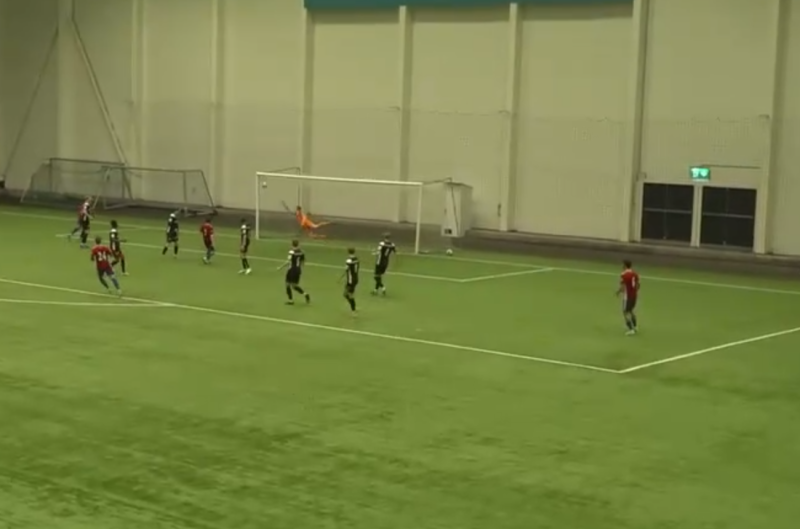 Ulrich Ness setter inn 0-1. Foto: Skjermdump / Direktesport