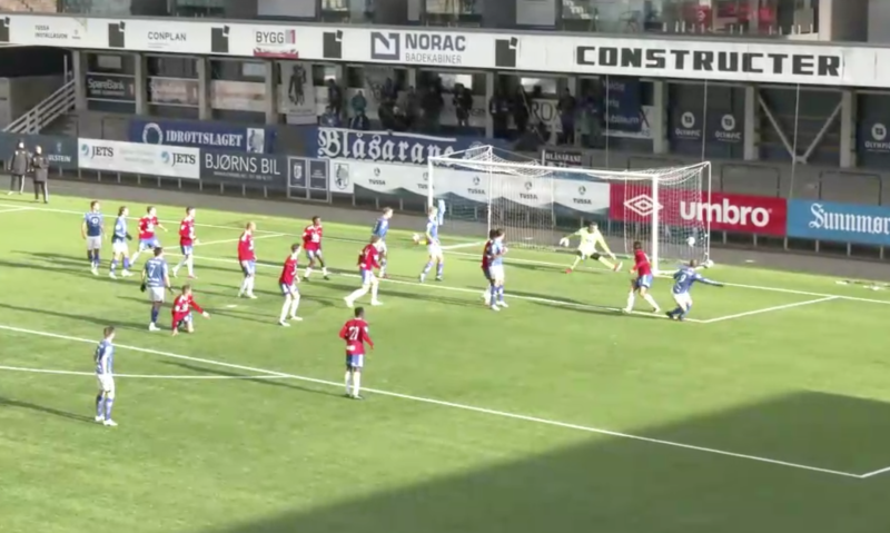 Hødd tar ledelsen 1-0.