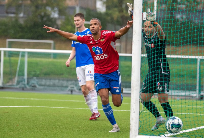 Johnny Buduson sendte Skeid i føringen .