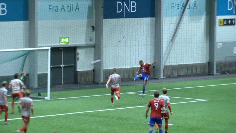 Johnny header inn 3-0