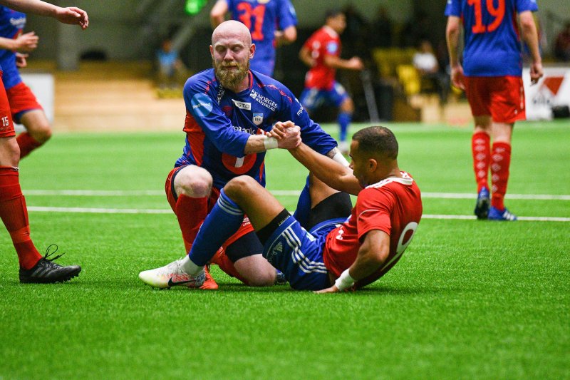 Johnny er nede for telling her, men puttet igjen og er fortsatt toppscorer i avdelingen med 10 mål på 10 kamper!