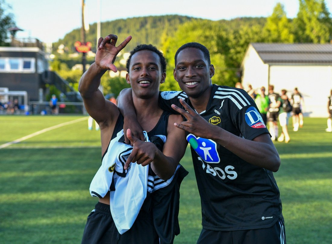 Yasir og Ousmane hadde telepatisk forbindelse i 2022 på rekruttlaget